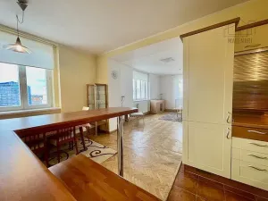 Pronájem bytu 2+kk, Praha - Žižkov, Radhošťská, 81 m2