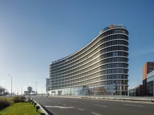 Pronájem kanceláře, Praha - Nusle, Pikrtova, 350 m2