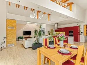 Prodej rodinného domu, Doksy, Severní, 342 m2