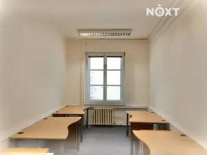 Pronájem kanceláře, České Budějovice, nám. Přemysla Otakara II., 150 m2