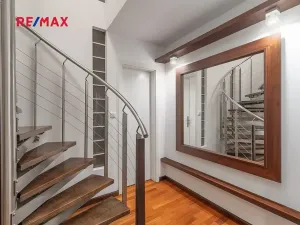 Prodej bytu 3+kk, Praha - Holešovice, Dobrovského, 107 m2