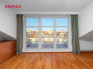 Prodej bytu 3+kk, Praha - Holešovice, Dobrovského, 107 m2