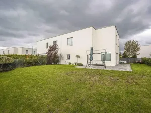 Pronájem rodinného domu, Praha - Slivenec, Malachitová, 115 m2