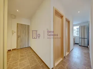 Pronájem bytu 3+1, Jindřichův Hradec, sídliště Vajgar, 64 m2