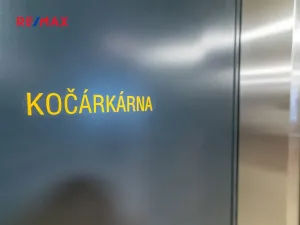 Pronájem bytu 2+kk, Praha - Karlín, Křižíkova, 79 m2