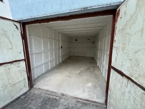 Pronájem garáže, Mladá Boleslav, Jana Augusty, 18 m2