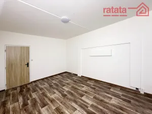 Pronájem bytu 4+1, Chomutov, Kamenná, 76 m2