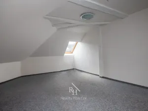 Prodej činžovního domu, Kladno, Váňova, 228 m2