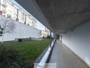 Pronájem bytu 1+kk, Praha - Holešovice, Komunardů, 36 m2