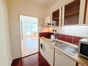 Pronájem bytu 1+kk, Otrokovice, J. Valčíka, 30 m2