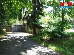 Pronájem garáže, Plzeň - Jižní Předměstí, Brožíkova, 15 m2