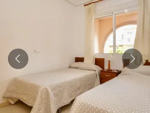 Prodej rodinného domu, Grand Alacant, Santa Pola , Alicante, Costa Blanca, Španělsko, 95 m2