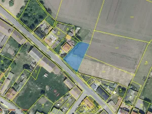 Prodej pole, Kmetiněves, 952 m2