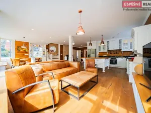 Prodej vily, Praha - Slivenec, Opálová, 282 m2