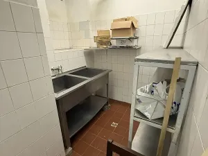 Pronájem restaurace, Praha - Nové Město, Tyršova, 200 m2