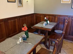 Pronájem restaurace, Praha - Čakovice, Cukrovarská, 155 m2