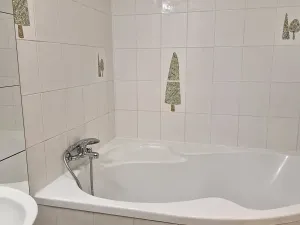 Pronájem bytu 2+kk, Praha - Bubeneč, Malířská, 95 m2