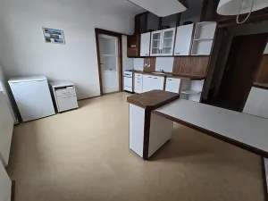 Prodej bytu 3+1, Jihlava, Gorkého, 82 m2