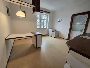 Prodej bytu 3+1, Jihlava, Gorkého, 82 m2