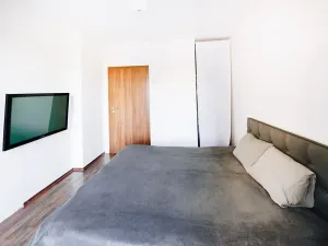 Prodej bytu 2+kk, Praha - Troja, Mazurská, 51 m2