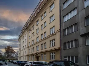 Pronájem bytu 2+1, Praha - Nové Město, Na výtoni, 85 m2