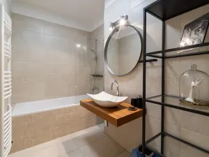 Pronájem bytu 2+1, Praha - Nové Město, Na výtoni, 85 m2