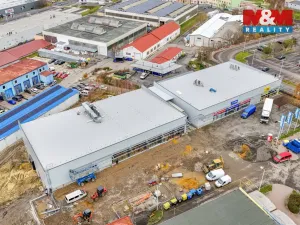 Pronájem výrobních prostor, Cheb, Karlova, 2200 m2