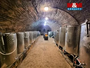 Prodej vinného sklepa, Perná, 125 m2