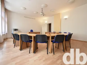 Pronájem kanceláře, Karlovy Vary, T. G. Masaryka, 75 m2