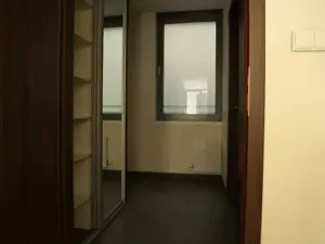 Pronájem bytu 1+kk, Praha - Košíře, Hlaváčkova, 32 m2