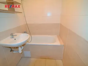 Prodej bytu 2+kk, Praha - Motol, Ježovská, 42 m2