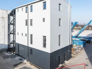 Pronájem skladu, Brno, Tovární, 364 m2