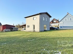Prodej rodinného domu, Uhersko, 84 m2