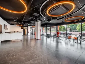 Pronájem obchodního prostoru, Mělník, Bezručova, 35 m2