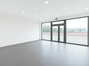 Pronájem obchodního prostoru, Mělník, Bezručova, 35 m2