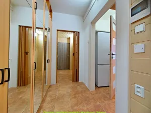 Pronájem bytu 2+kk, Praha - Háje, 51 m2