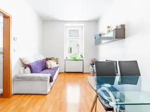 Pronájem bytu 2+kk, Praha - Libeň, Na Dědince, 41 m2