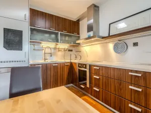 Pronájem bytu 2+kk, Praha - Čimice, Korycanská, 50 m2