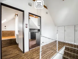 Pronájem apartmánu, Praha - Dolní Měcholupy, U svornosti, 117 m2