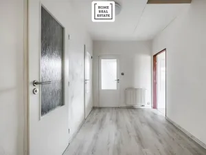 Pronájem apartmánu, Praha - Dolní Měcholupy, U svornosti, 117 m2