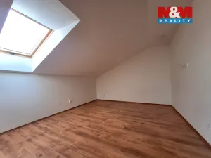 Pronájem bytu 2+kk, Rostoklaty - Nová Ves II, 47 m2
