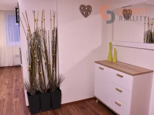 Prodej bytu 2+kk, Lednice, Sídl. Osvobození, 39 m2