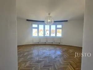 Pronájem bytu 2+kk, Písek, Mírové nám., 50 m2