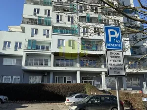 Pronájem garážového stání, Olomouc, Okružní, 12 m2