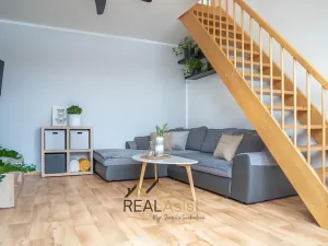 Pronájem bytu 3+kk, Brno, Tkalcovská, 74 m2