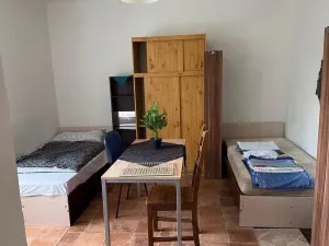 Pronájem pokoje, Praha - Uhříněves, Semanského, 25 m2
