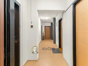 Pronájem bytu 2+kk, Kralupy nad Vltavou, sídl. U Cukrovaru, 42 m2