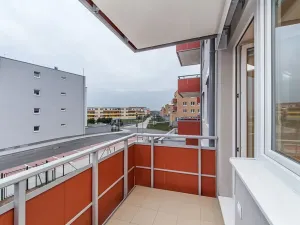 Pronájem bytu 2+kk, Praha - Kyje, Sicherova, 50 m2