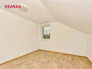 Pronájem rodinného domu, Zruč-Senec, U pomníku, 130 m2