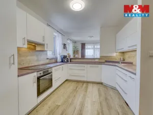 Prodej rodinného domu, Osek, 146 m2